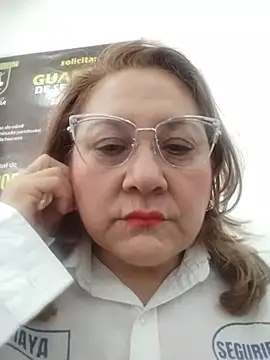 Snapshot of JULIETA_21- chatting on July 2026 01:06:02 PM JULIETA 21- online show from July 2026 01:06:02 PM
