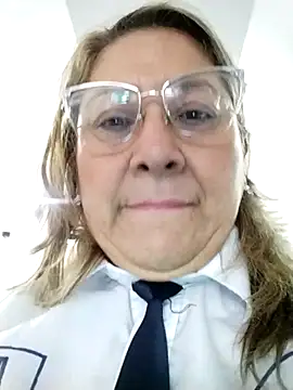 JULIETA 21- online show from April 2026 01:26:01 PM