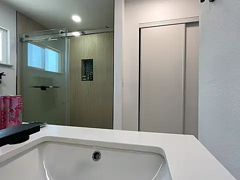 Anadia Starr online show from April 2026 12:25:01 AM