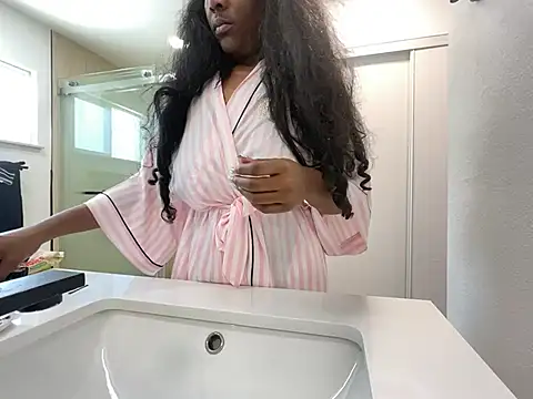 Anadia Starr online show from April 2026 09:10:01 PM