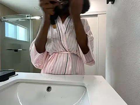 Anadia Starr online show from April 2026 10:38:02 PM