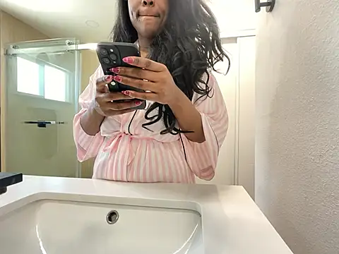 Anadia Starr online show from April 2026 11:47:02 PM