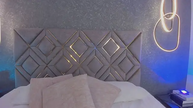 Snapshot of Bella-Swant chatting on February 2026 07:35:01 PM Bella-Swant online show from February 2026 07:35:01 PM