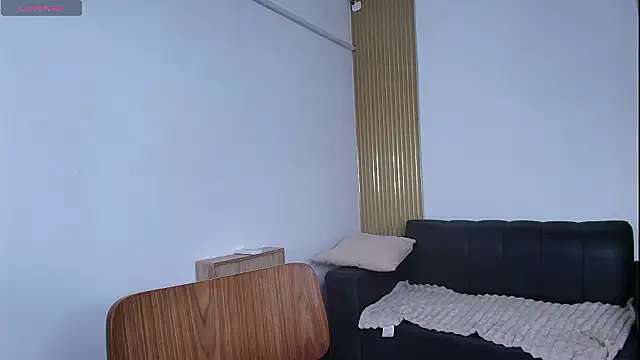 leydi start  online show from February 2026 12:56:01 PM