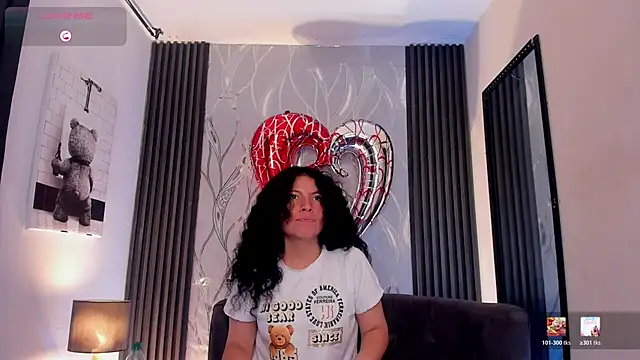 Zoe-yanin online show from February 2026 07:01:01 PM