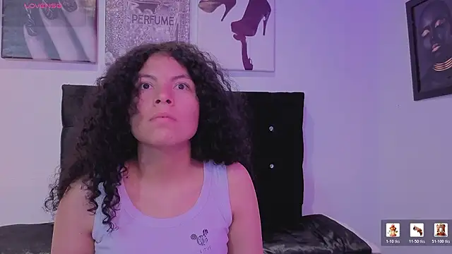 Zoe-yanin online show from March 2026 06:48:01 PM