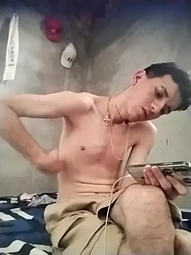 eroboyxox online show from February 2026 08:08:02 PM