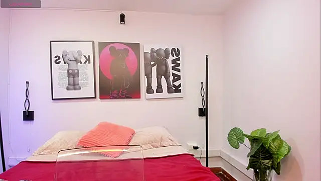 Maddie Rosee online show from February 2026 03:51:02 AM