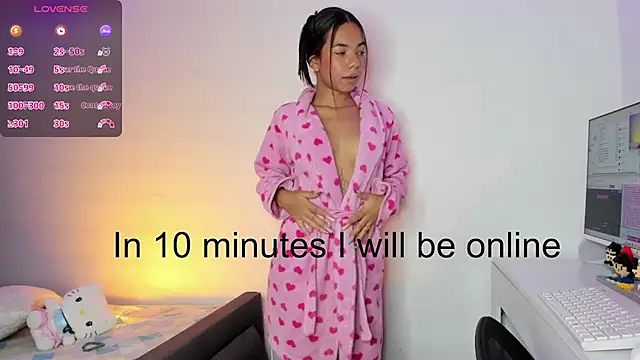 Snapshot of kaylaneee_ chatting on June 2026 12:50:01 PM kaylaneee online show from June 2026 12:50:01 PM