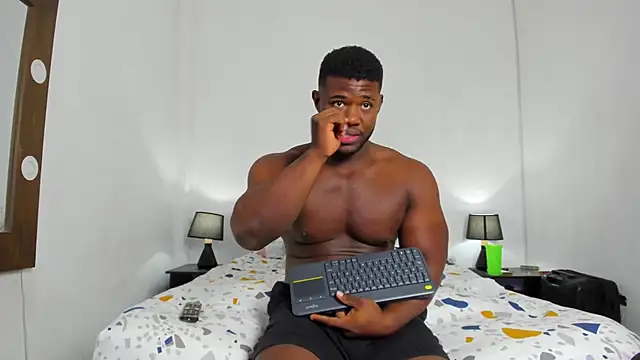 James McBoy online show from April 2026 10:12:02 PM