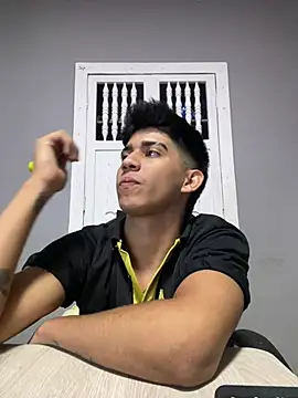 Thiago Olsen online show from February 2026 10:52:02 PM