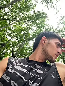 jhayko22 online show from April 2026 02:43:01 PM