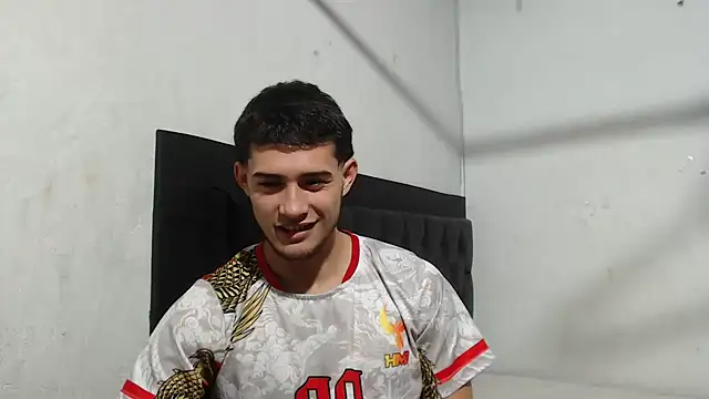 Snapshot of jhayko22 chatting on February 2026 08:44:02 AM jhayko22 online show from February 2026 08:44:02 AM