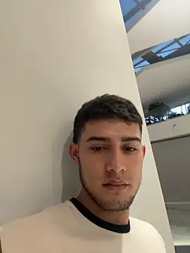 jhayko22 online show from March 2026 11:23:02 PM