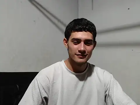 Snapshot of jhayko22 chatting on February 2026 06:45:02 AM jhayko22 online show from February 2026 06:45:02 AM