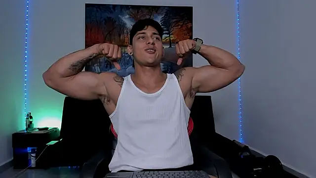 Snapshot of ryanwhite3 chatting on February 2026 10:42:02 PM ryanwhite3 online show from February 2026 10:42:02 PM