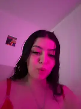 lolaaculaa online show from April 2026 07:26:01 AM