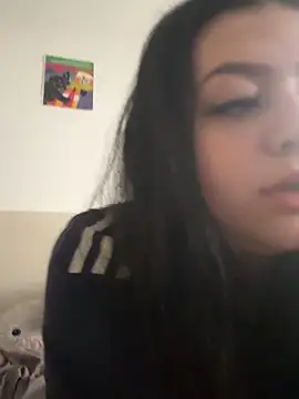 lolaaculaa online show from May 2026 11:58:01 AM