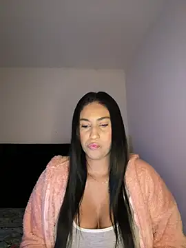 mari pauli xx online show from February 2026 12:45:01 AM