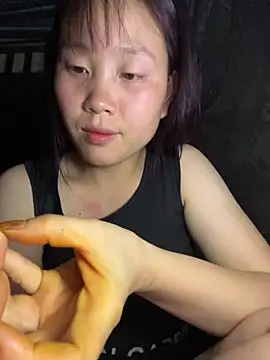 kekely online show from April 2026 03:04:01 PM