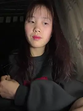 kekely online show from March 2026 09:44:02 PM