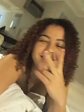 Snapshot of Dree4i20 chatting on May 2026 12:25:02 PM Dree4i20 online show from May 2026 12:25:02 PM