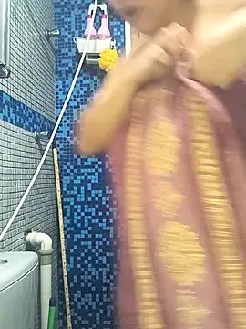 Dree4i20 online show from February 2026 12:56:01 PM