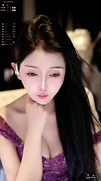 xiaomoli928 online show from April 2026 08:04:02 PM