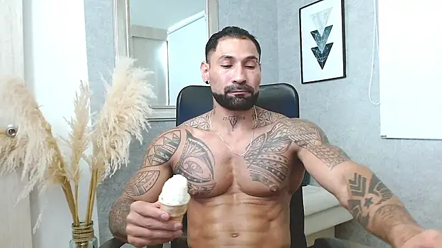 brooklyn- online show from February 2026 07:35:01 PM