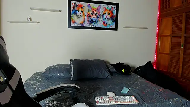 Snapshot of meredit_cris23 chatting on February 2026 01:05:02 AM meredit cris23 online show from February 2026 01:05:02 AM