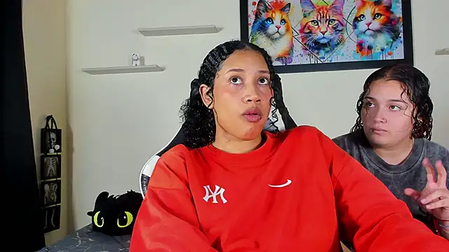 Snapshot of meredit_cris23 chatting on February 2026 04:43:02 AM meredit cris23 online show from February 2026 04:43:02 AM