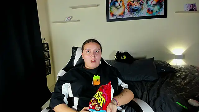 Snapshot of meredit_cris23 chatting on February 2026 06:26:01 AM meredit cris23 online show from February 2026 06:26:01 AM