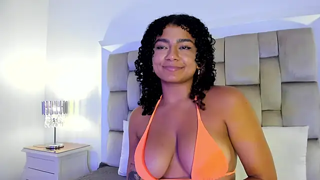 Snapshot of sweets_one chatting on May 2026 03:25:01 AM sweets one online show from May 2026 03:25:01 AM