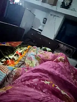 Divyanshi hott online show from February 2026 04:37:01 PM