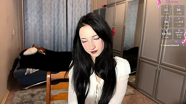 UrBabeLuna online show from February 2026 04:59:01 PM