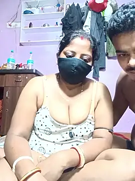 Fetish-Couple2 online show from March 2026 07:26:02 PM