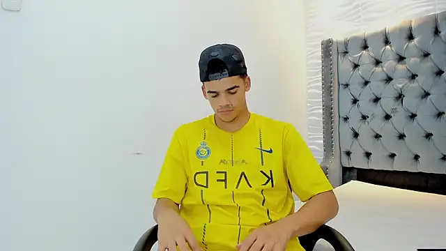 samuel wyatt online show from March 2026 03:30:02 AM