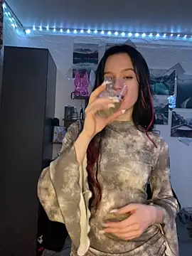 Carolina G0lden online show from April 2026 09:42:02 PM