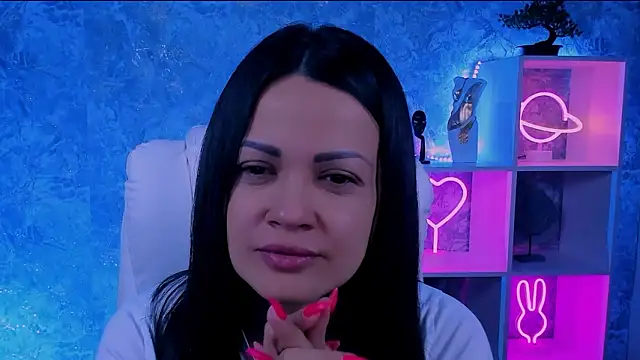 karolina robinson online show from March 2026 04:06:02 PM