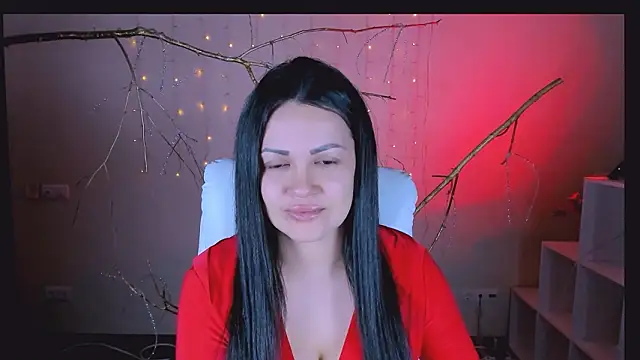 Snapshot of karolina_robinson chatting on February 2026 11:20:02 AM karolina robinson online show from February 2026 11:20:02 AM