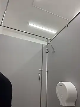 StreetSquirt online show from March 2026 03:33:01 AM