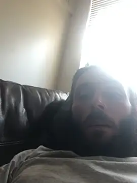 pezzerb7 online show from July 2026 02:25:02 PM