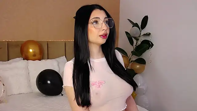 BellaHere online show from May 2026 06:29:01 AM