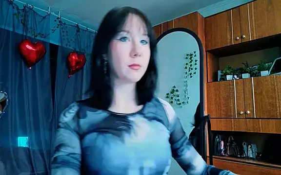 marty bree online show from April 2026 01:18:01 PM