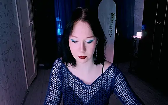 Snapshot of marty_bree chatting on February 2026 02:14:01 PM marty bree online show from February 2026 02:14:01 PM