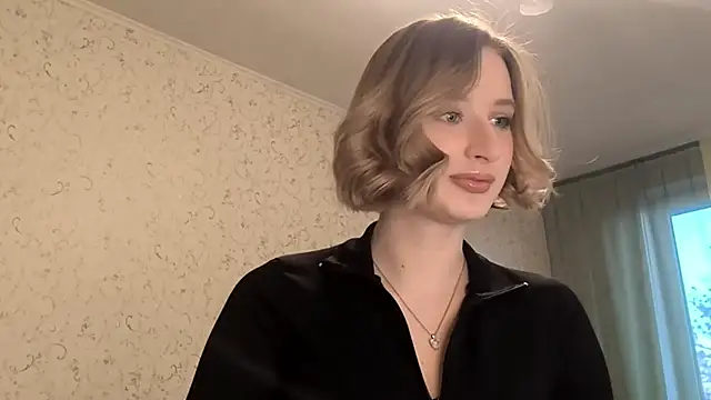 DeliciaBagnoli online show from March 2026 04:00:01 PM