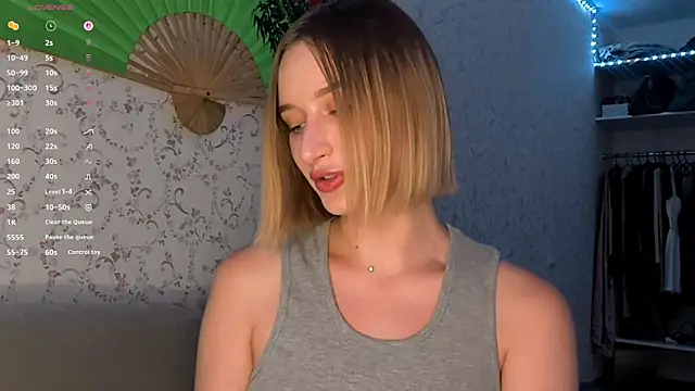 Snapshot of DeliciaBagnoli chatting on July 2026 07:07:02 PM DeliciaBagnoli online show from July 2026 07:07:02 PM