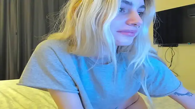 Lesyalisss online show from March 2026 10:10:01 PM