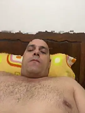 kipsy0 online show from April 2026 10:03:01 PM