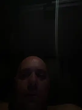kipsy0 online show from April 2026 10:44:01 PM